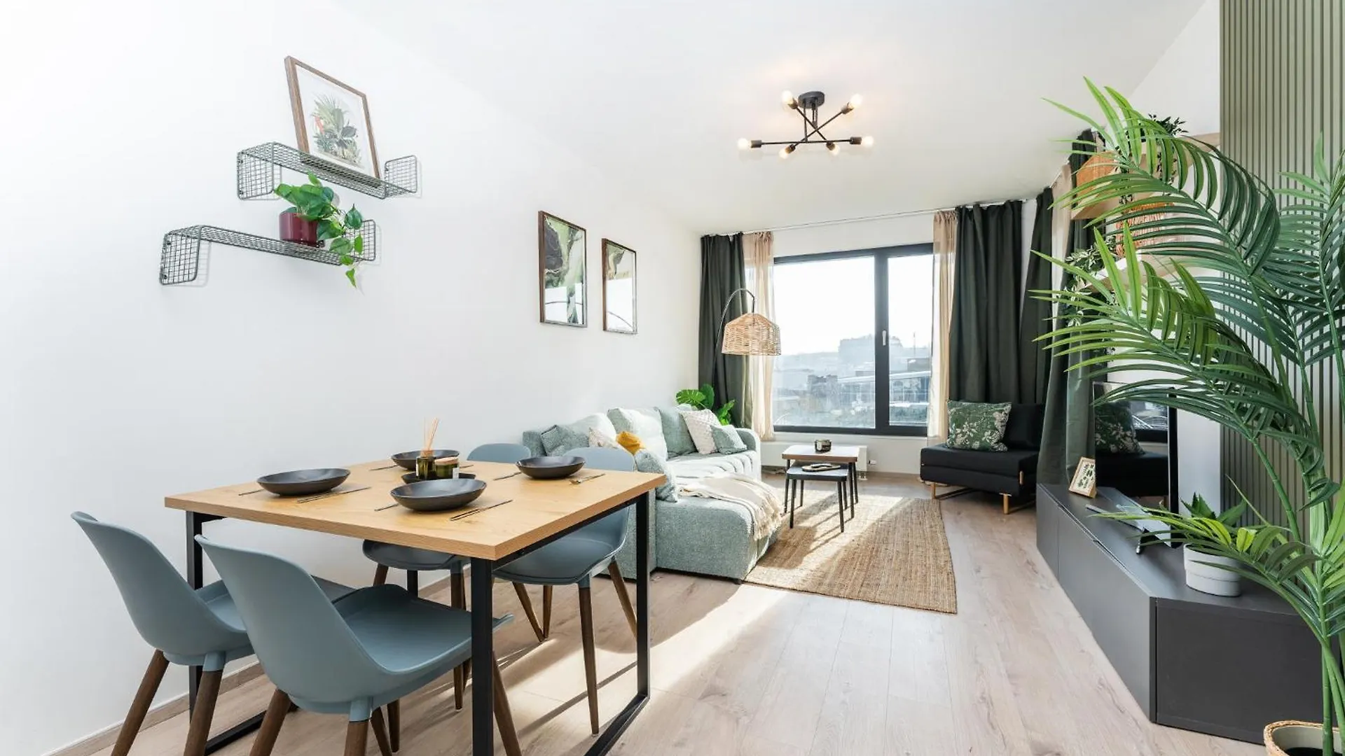 2 Min Walk O2 Arena New Dinopark Apartment Prague Czech Republic