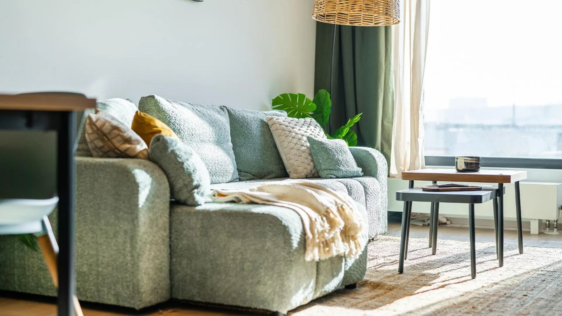 2 Min Walk O2 Arena New Dinopark Apartment Prague